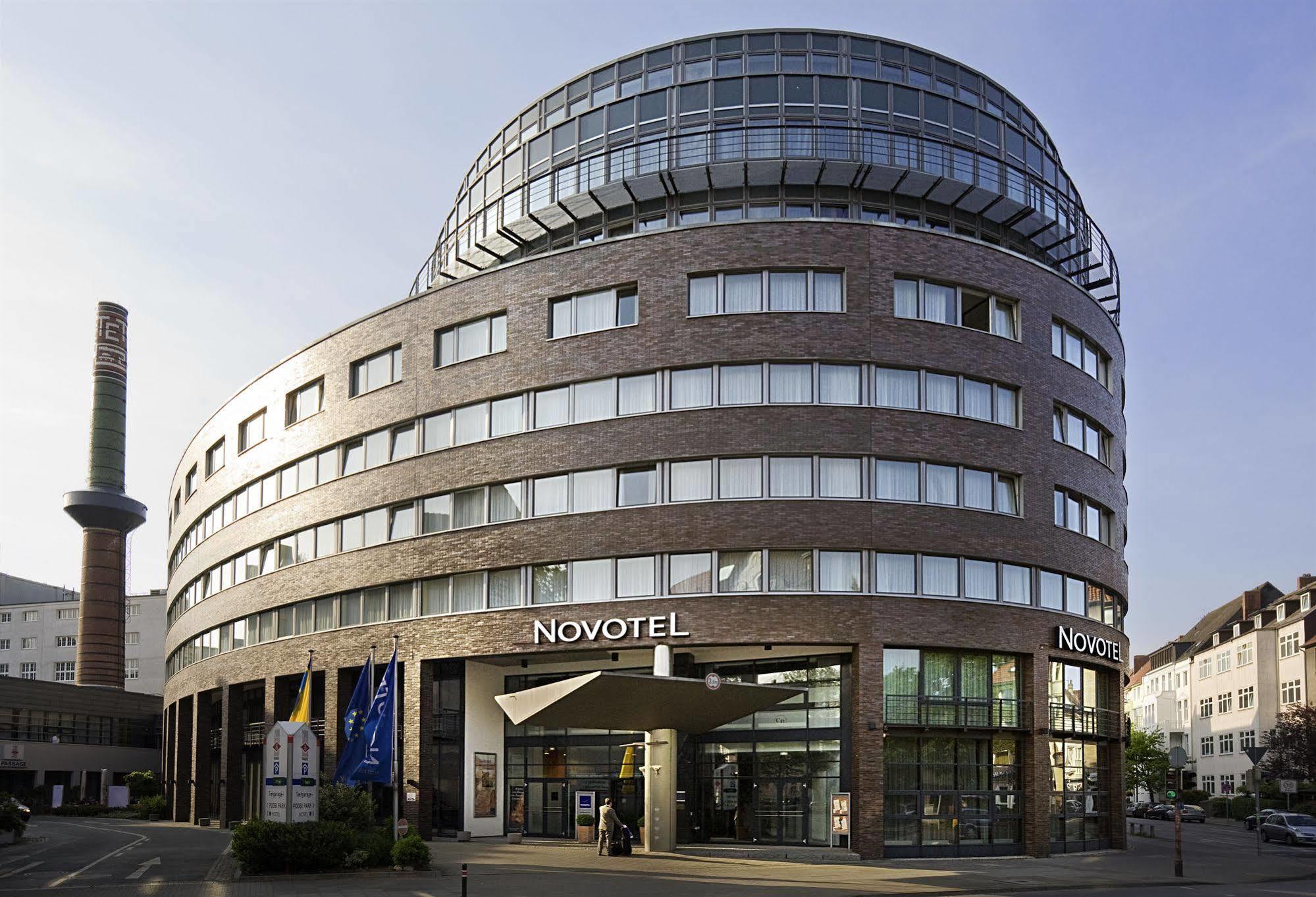 Novotel 4*